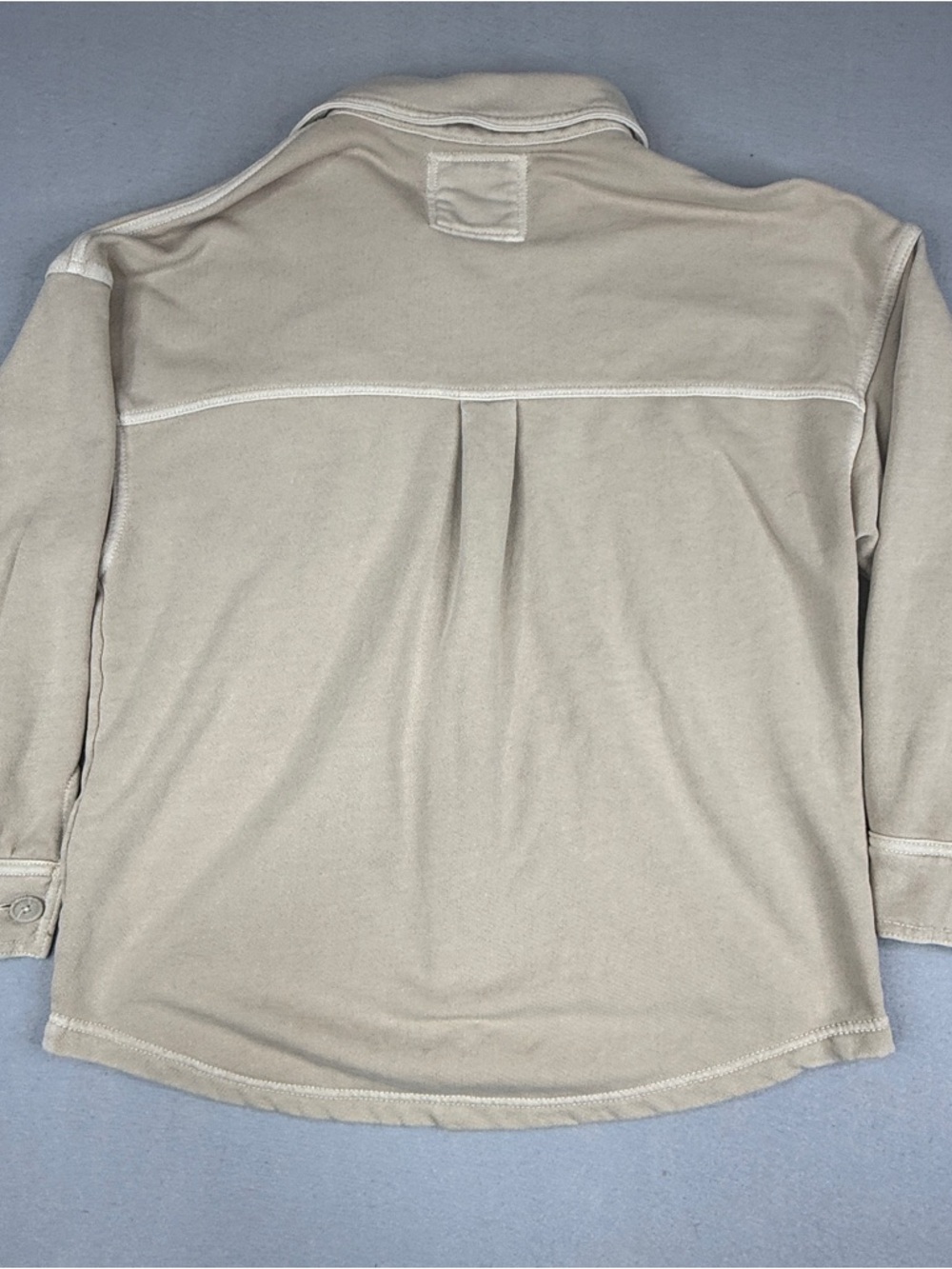 American Eagle Seriously Lived In Beige Fleece Shacket Oversized Small - Picture 3 of 10